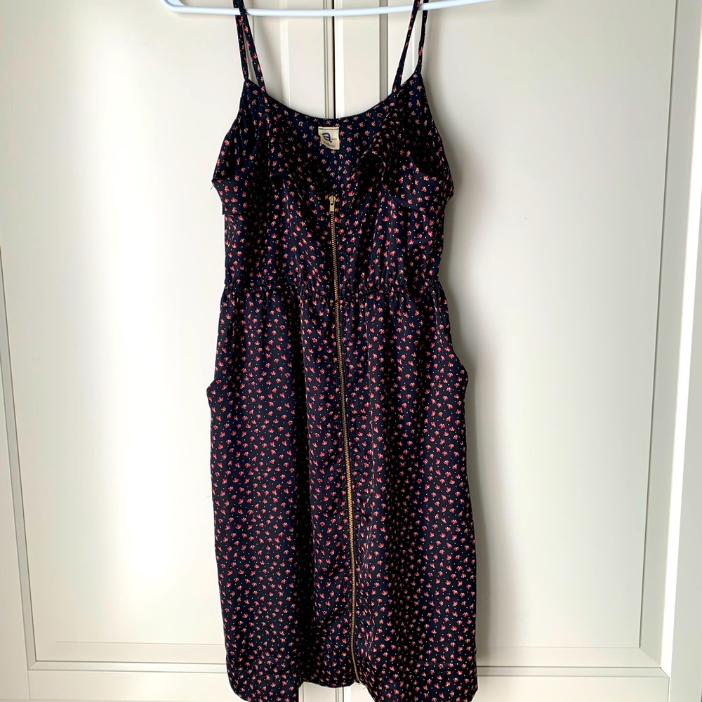 New ‘A for Audrey’ Zip Dress with Pockets (Medium)